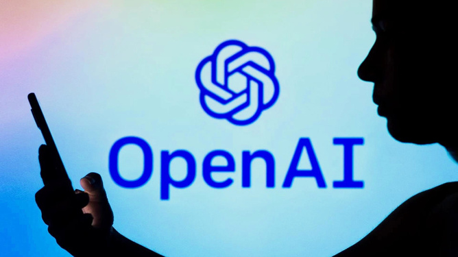 
          
            全球科技早参丨OpenAI被曝正在与三星洽谈合作；OpenAI最大的金融客户评估ChatGPT：有效果，但扩展性存疑；Android 16为应用开发者提供AI接口
        